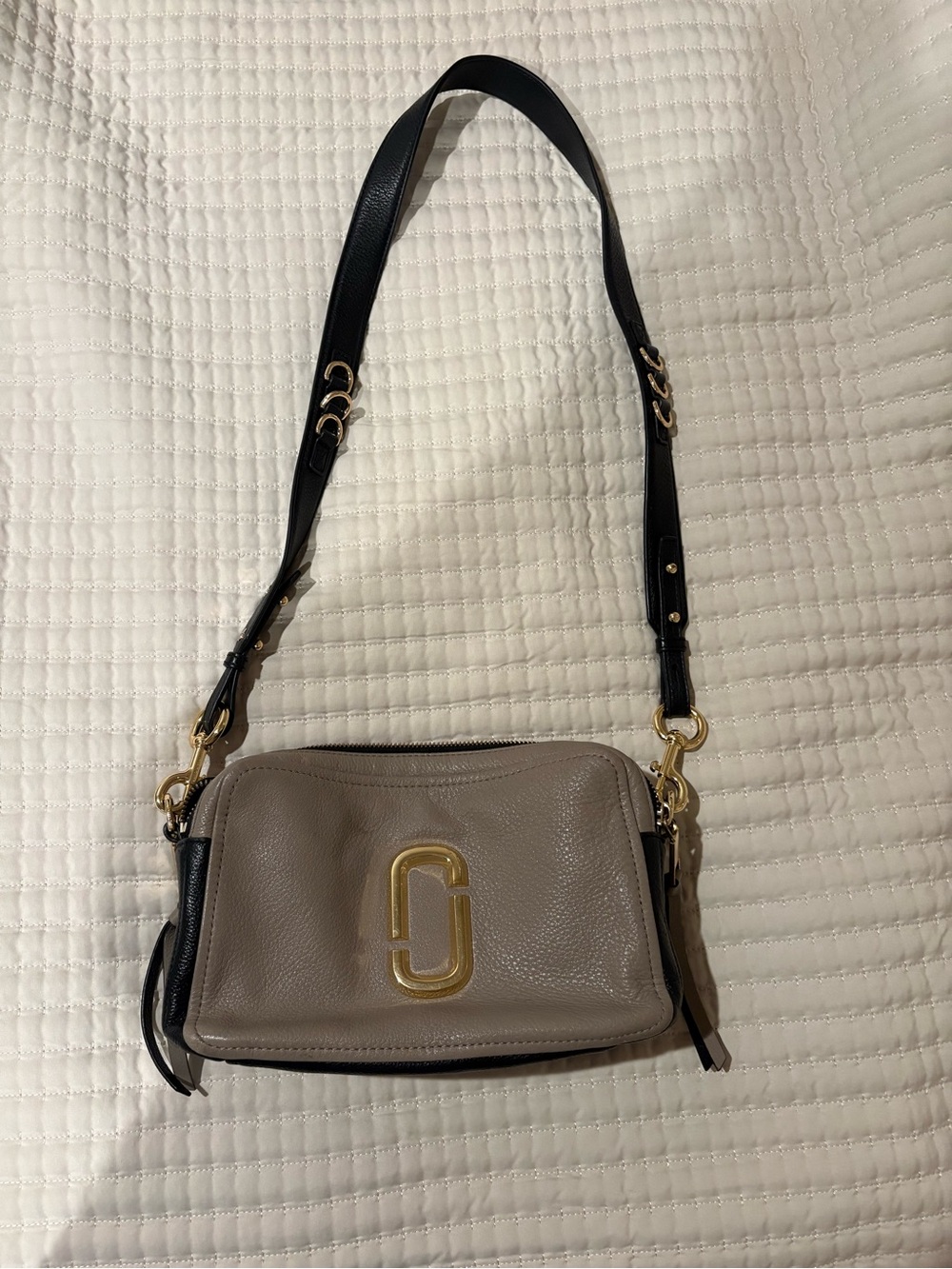 Marc Jacobs softshot 27